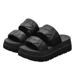 Thick-soled slippers women's 2025 new outdoor summer home heightening super fire beach sandals non-slip sandals for women