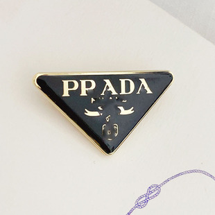 European and American Cross-border Black Brooch Inverted Triangle Star Same Style Diamond Pin Pearl Pujia Elegant Pin Accessories