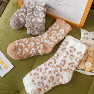 Cow pattern coral fleece socks for women autumn and winter fleece-lined thick warm sleep socks wide mouth loose mouth confinement socks floor socks