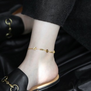 Color-free ins Niche High-grade Simple Fresh and Sweet Flower Daisy Shackles Women's Sexy Mori Style Internet Celebrity Tide