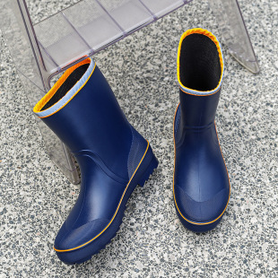 New British Rain Boots Men's Mid-tube Waterproof Casual Rain Boots Lightweight Kitchen Non-slip Rubber Shoes Thick Bottom Water Shoes for Work