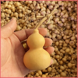 Small gourd first-hand supply with faucet natural mini hand twist play piece stall text play supply real direct sales