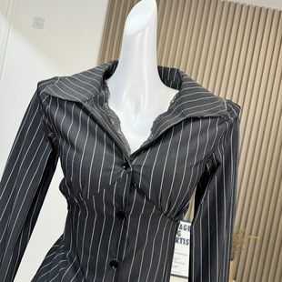 Xinxing Home Fashion Demon Head * Innovative Striped Shirt Lace Pleated Sexy Slim Hip Skirt Women's Suit