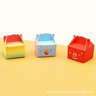 Beautiful simulation doll house mini supermarket kitchen dessert shop small cake box model decoration play house small toys