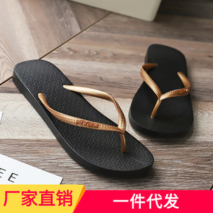 Factory wholesale PVC blow flat solid color soft bottom wear-resistant plastic plain black female clip feet home sandals