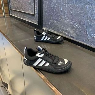 2025 Men's Shoes Autum New Versatile Breathable Mesh Soft Sole European Station Contrasting Color Stitching Letters Casual Sports Shoes