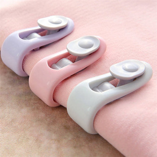 Needle-Free Fixator, Quilt Cover, Four-Corner Fixed-Angle Clip, Bed Sheets Anti-Run, Anti-Slip Invisible Quilt Fixator