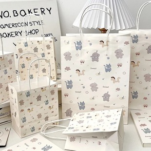 New High-value Gift Collection Cute Cartoon Girl Packing Special Portable Kraft Paper Bag for Storage