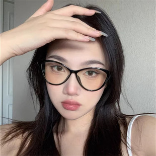Cat's Eye Glasses Frame Women's Retro Artifact Street Shooting with Myopia Cyber Red Anti-Blue Light Black Frame Glasses Flat Light Tiktok Live