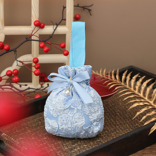 Creative wedding candy bag baby one month old Jacquard candy bag wedding gift gift hand-held velvet bag