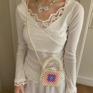 Acrylic Beaded Woven Mini Flower Beaded Flower Design Fashionable and Cute Crossbody Bag