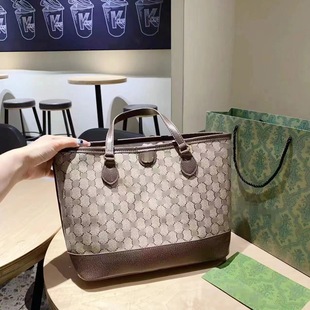2024 Bag New Large Capacity Women's Bag High-end Large Bag Commuter Tote Portable Fashionable Shoulder All-match
