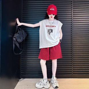 Girls' Summer 2025 suit Short-sleeved Fashionable Summer Western Style New Sports Two-piece Children's Shorts