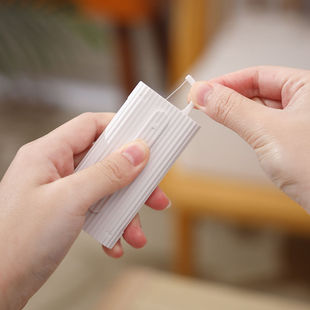 Japanese portable dental floss portable box automatic pop-up toothpick box creative floss stick storage box floss drum
