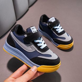 2023 children's shoes men's and women's new large, medium and small children sneaker Velcro primary school shoes soft bottom light running daddy shoes
