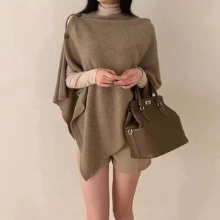 Factory wholesale 2024 new 100 Australian merino wool slant cape multifunctional gold buckle outside shawl