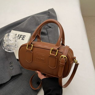 Autumn and Winter Vintage Small Bag Women's 2024 New Fashion All-match Crossbody Bag High-end Super Hot Portable Pillow Bag