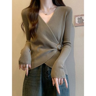 Chanel style V-neck pit bottoming shirt T-shirt for women Spring Autumn Winter New loose slimming plus size pure desire style top for women