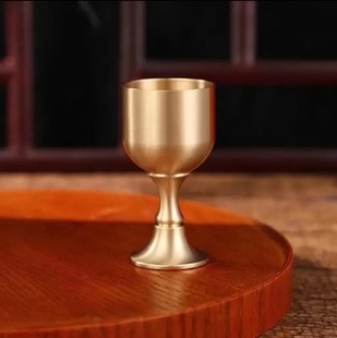 High-grade Brass Goblet Cup Banquet Small Metal Liquor Cup Tea Water Supply Sacred Water Cup Wine Decoration Ornaments