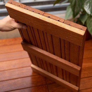 Outdoor balcony anti-corrosion wood keel courtyard terrace adjustable height self-paving raised floor support