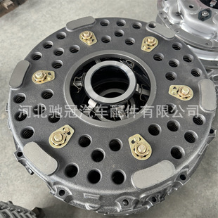 Sinotruk Steyer Аксессуары CELT Howor North Cavior диск сцепления WG9114160011 Завод прямых волос