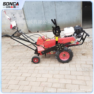 Self-propelled drafting leather machine lawn maintenance garden shovel grass rolling machine football field turf transplanting drafting leather machine
