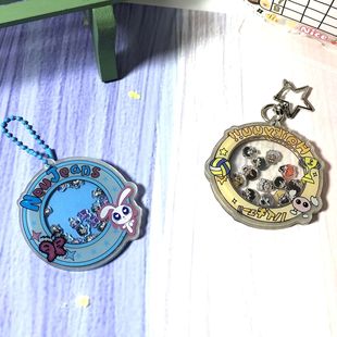 Goldfish water bag acrylic rocking music pendant keychain pendant ornaments schoolbag cute creative toys for children