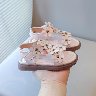 Girls Sandals 2025 New Summer Children's Fashion Princess Shoes Flowers Medium and Big Children Girls Soft Sole Anti-Slip Shoes