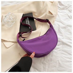 Nylon Crossbody Bag Women's 2024 New Trendy Dumpling Bag Lightweight Sports Style Small Shoulder Bag Underarm Shoulder Bag Bags