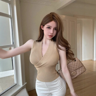 [Milk Fragrance Trap] Yellow Knitted Top Women's Summer Waist Cross V-neck Vest Solid Color Tight Slim-fit Shirt