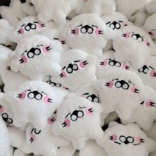 Full body squint round seal cartoon plush animal DIY accessories decorative accessories cap clothing accessories socks accessories
