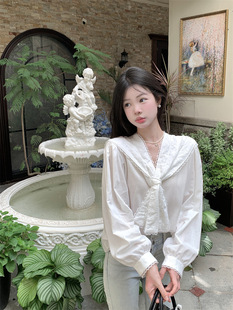 Popular Style Design Sense French Shirt Women's Spring 2025 New Casual Loose Slimming Sunscreen Lace Top