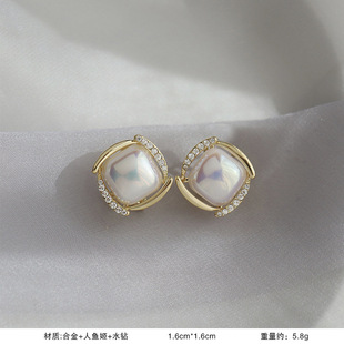 S925 Silver Pearl Flower Earrings Women's Light Luxury High-end Sense Niche All-match Earrings Elegant Explosive Earrings Wholesale