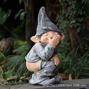 Cross-border New Garden Resin Ornaments Garden Gnome Stinky Dwarf Resin Crafts Garden Ornaments