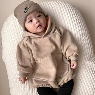 2022 Winter New Baby's Simple All-match Fleece-lined Hooded Alphabet Hatshirt Climbing Clothes Children's Casual Pullover Top