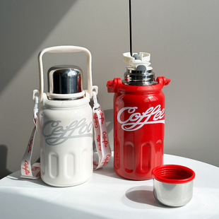 Coca-Cola той же большой емкости 316 из нержавеющей стали теплоизоляционные чашки наружный портативный 2023 новый чайник с ремешком