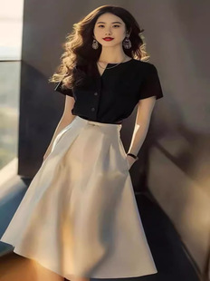 This year's popular beautiful age-reducing foreign style skirt two-piece suit women's 2024 small fragrant style short sleeve satin skirt women