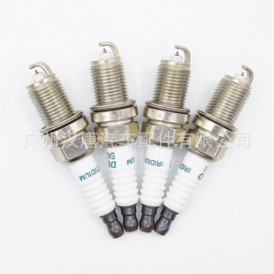 SPARK PLUS трансграничный 90919-01240 SK16R11 применимо к Toyota Yaris Vichi Camry SPARK