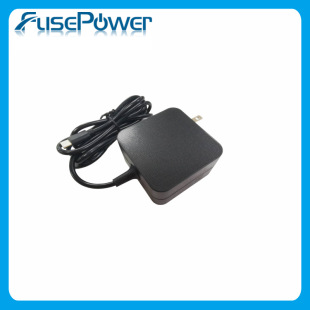 Pd65W Foldableing Fixed Cable Fast Charging/Adapter/Type-C Charger/Universal for Mobile Phones and Notebooks