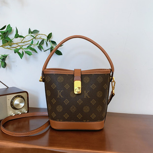 Cross-border Bag 2024 New Printed Bucket Bag Retro Light Luxury Handbag Large Capacity Crossbody Bag Shoulder Bag Women