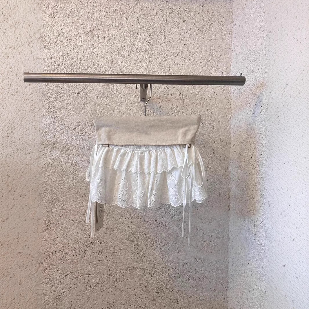 Korean Style Double-Layer White Embroidered Lace Stacked Fart Curtain Ballet Style Lace Stretch Short Skirt Hip Covering Mini Skirt Curtain