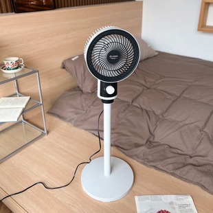 Household floor air circulation fan up and down left and right shaking head floor fan 3 wind power low noise desktop electric fan