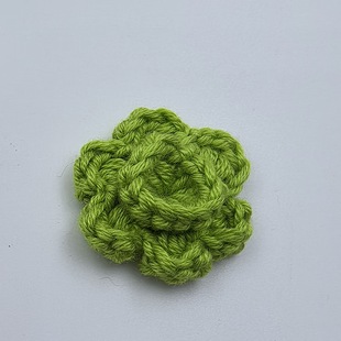 Three-dimensional hand crocheted flower handmade crocheted flower handmade wool crocheted diy accessories accessories clothing accessories