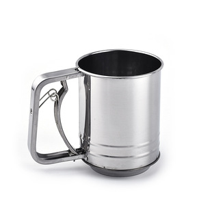 Hand-held stainless steel flour sieve large, medium and small three-piece semi-automatic hand pressure filter flour sieve cake baking tool