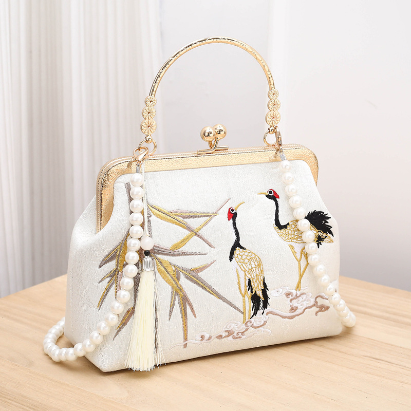 New Chinese retro coin purse, embroidered lipstick bag, traditional Chinese style Hanfu cheongsam coin purse, women's small bag.