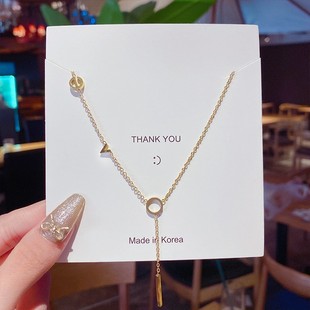 Korean-style trendy niche design pendant light luxury temperament clavicle chain non-fading titanium steel necklace women's all-match wholesale