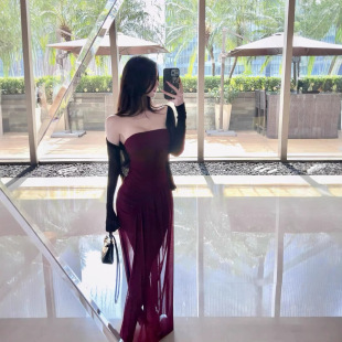 DFAY Ripe Beautiful Berry Red dress/Return Cardigan Slim-fit Elegant Strapless Long Dress for Women Spring and Summer