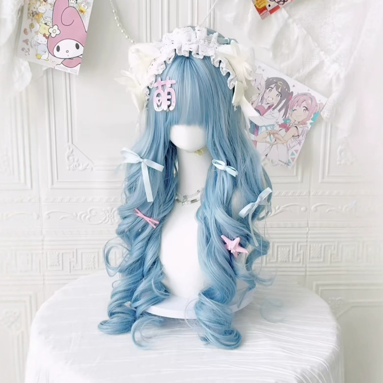 Wig for Women with Bangs, Long Curly Hair, Big Waves, Ice Blue, Realistic Hair, Full Head, Natural and Fashionable