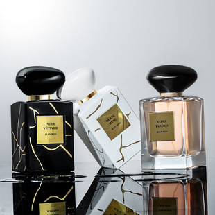 Small Town Yixiang New Vetiver Women's Perfume Royal Aquilarine Platinum Musk Men's Perfume Vietnam Perfume Batch