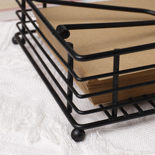 in stock Nordic Iron Tissue Holder Metal Napkin Holder Cafe Hotel Restaurant Cafe Square Tissue Meal Storage